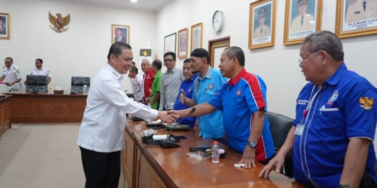 Ria Norsan Dorong Dialog Tripartit, Perkuat Perlindungan dan Kesejahteraan Buruh di Kalbar