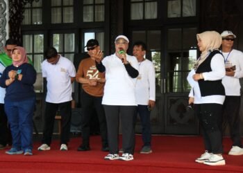 Erlina Ria Norsan Ajak Alumni SMAN 4 Pontianak Perkuat Solidaritas dan Kontribusi untuk Daerah