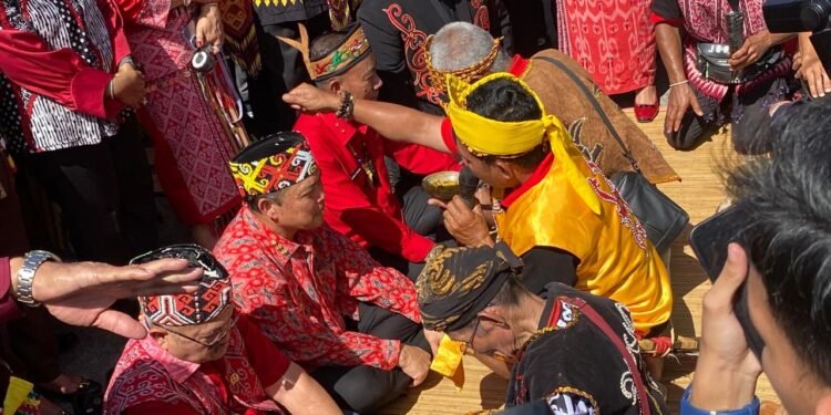 Ria Norsan: Pekan Gawai Dayak Tak Sekadar Budaya, Tapi Gerakkan Ekonomi Masyarakat