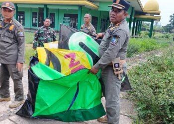 Satpol PP Kembali Turun Tangan, Puluhan Layangan Disita dari Sejumlah Titik di Pontianak Utara