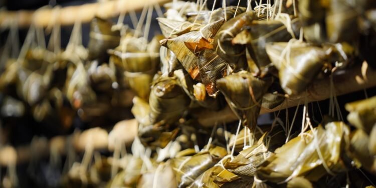 Dari Daun Bambu ke Identitas Kota: Mimpi Menjadikan Bakcang Ikon Kuliner Pontianak