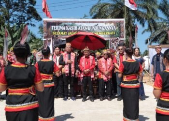Roming Ompuk Domauk Panu Diresmikan, Jadi Simbol Penguatan Jati Diri Dayak di Sanggau