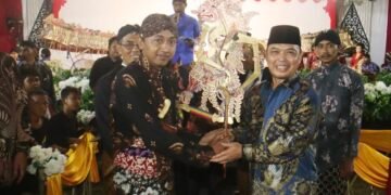 HUT Ke-62 Kuda Kepang Maju Tresno, Gubernur Ria Norsan Tegaskan Budaya Perekat Persatuan