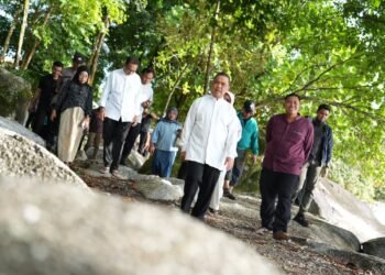Ria Norsan Bidik Temajuk Jadi Gerbang Wisata Perbatasan, Infrastruktur dan Ekowisata Jadi Prioritas