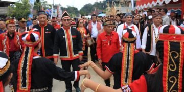 Gawia Sowa ke-186 Satukan Dayak Bidayuh Indonesia-Malaysia di Jagoi Babang