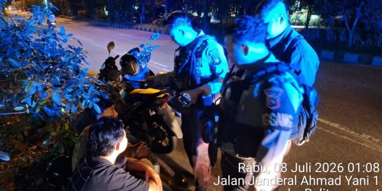 Polisi Gagalkan Dugaan Tawuran di Pontianak, Tiga Remaja dan Sejumlah Sajam Diamankan