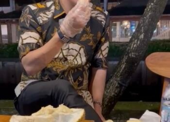 Cicipi Durian Jemongko di Pontianak, Ifan Seventeen Sebut Layak Jadi Ikon Wisata Kuliner Kalbar