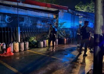 Polresta Pontianak Amankan 37 Jeriken Pertalite dan Motor Bertangki Siluman Dari SPBU Kota Baru
