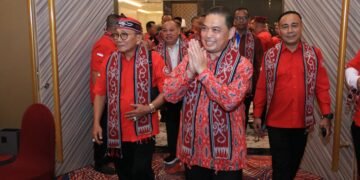 Buka Konferensi II GERDAYAK Kalbar, Gubernur Ria Norsan: Pemuda Cerdas Penentu Masa Depan Bangsa
