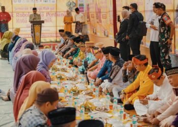 Di Balik Seprah Robo’-Robo’, Ada Doa dan Ingatan yang Terus Dijaga