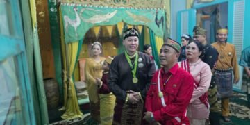 Dapat Gelar Pangeran Nata Negeri Utama, Wagub Krisantus Serukan Pelestarian Budaya dan Toleransi