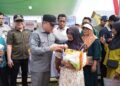 Gubernur Norsan Buka Gema Membangun Desa di Teluk Batang