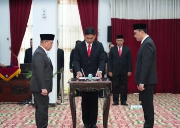 Baru Dilantik, Pj Sekda Kalbar Hendra Diminta Langsung Perkuat Penanganan Karhutla dan Krisis Air