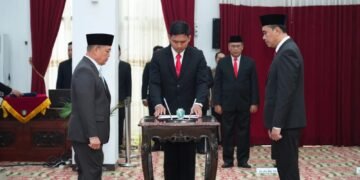 Baru Dilantik, Pj Sekda Kalbar Hendra Diminta Langsung Perkuat Penanganan Karhutla dan Krisis Air