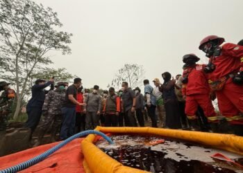 Bukan Sekadar Padamkan Api, Norsan Dorong Alat Berat untuk Buka Lahan Tanpa Bakar