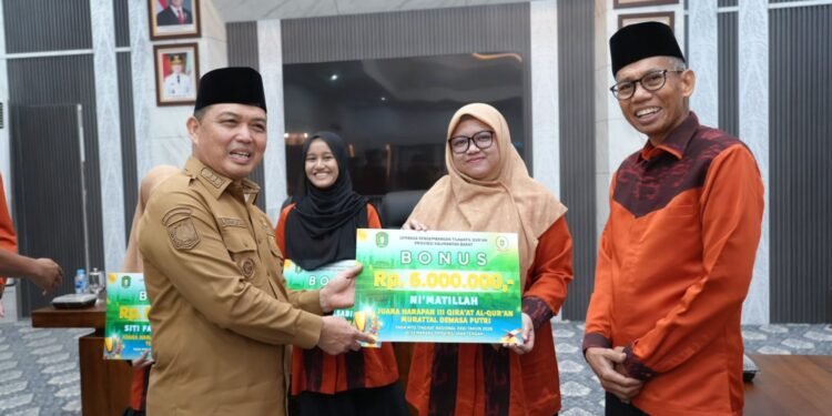 Usai MTQ Nasional 2026, Gubernur Norsan Minta Pembinaan Kafilah Kalbar Tak Putus di Tengah Jalan
