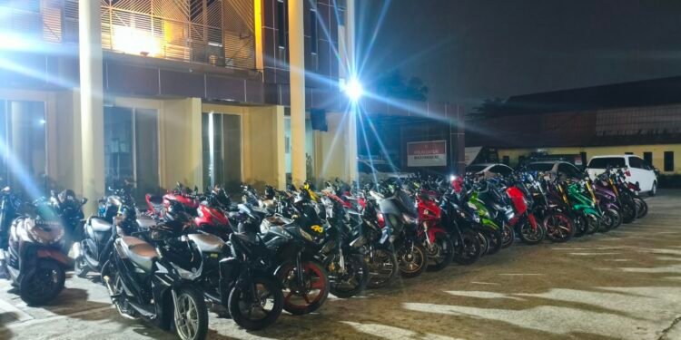 Patroli Balap Liar, 44 Motor Berknalpot Brong Diamankan Polisi di Pontianak